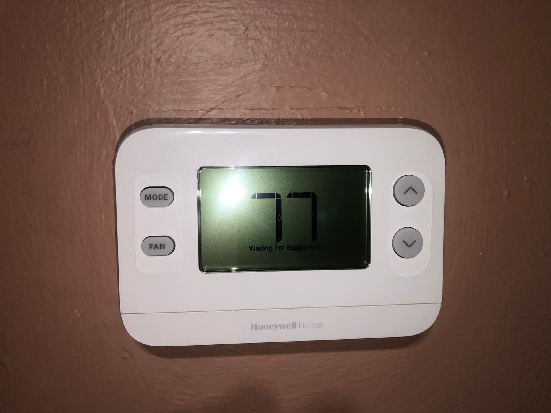 Gallery photos for Old Thermostat Swapped Out for a Clean Honeywell Home Upgrade: Image #4