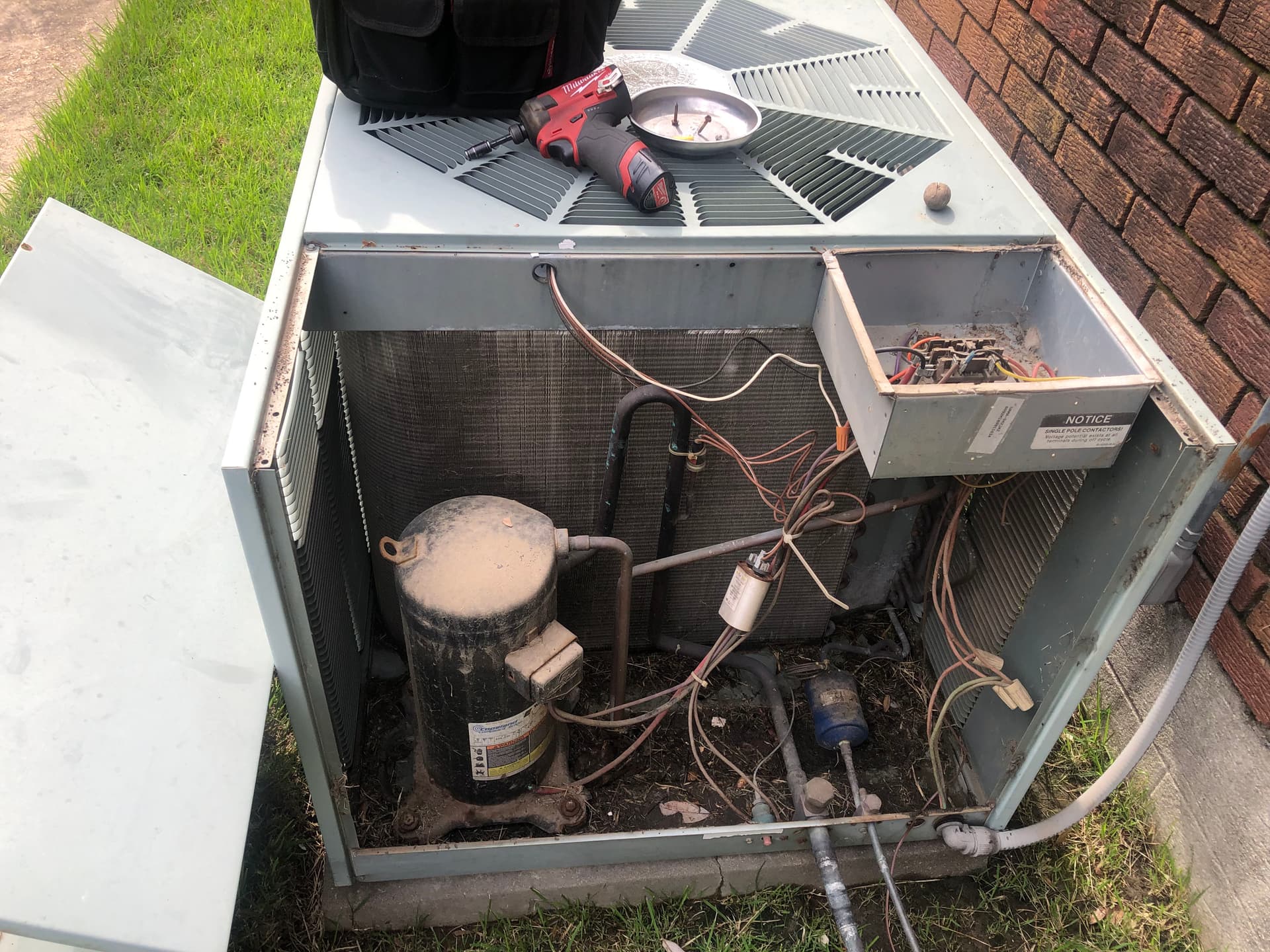 Gallery photos for AC Not Cooling? Here's What a Real Diagnostic Turns Up: Image #3
