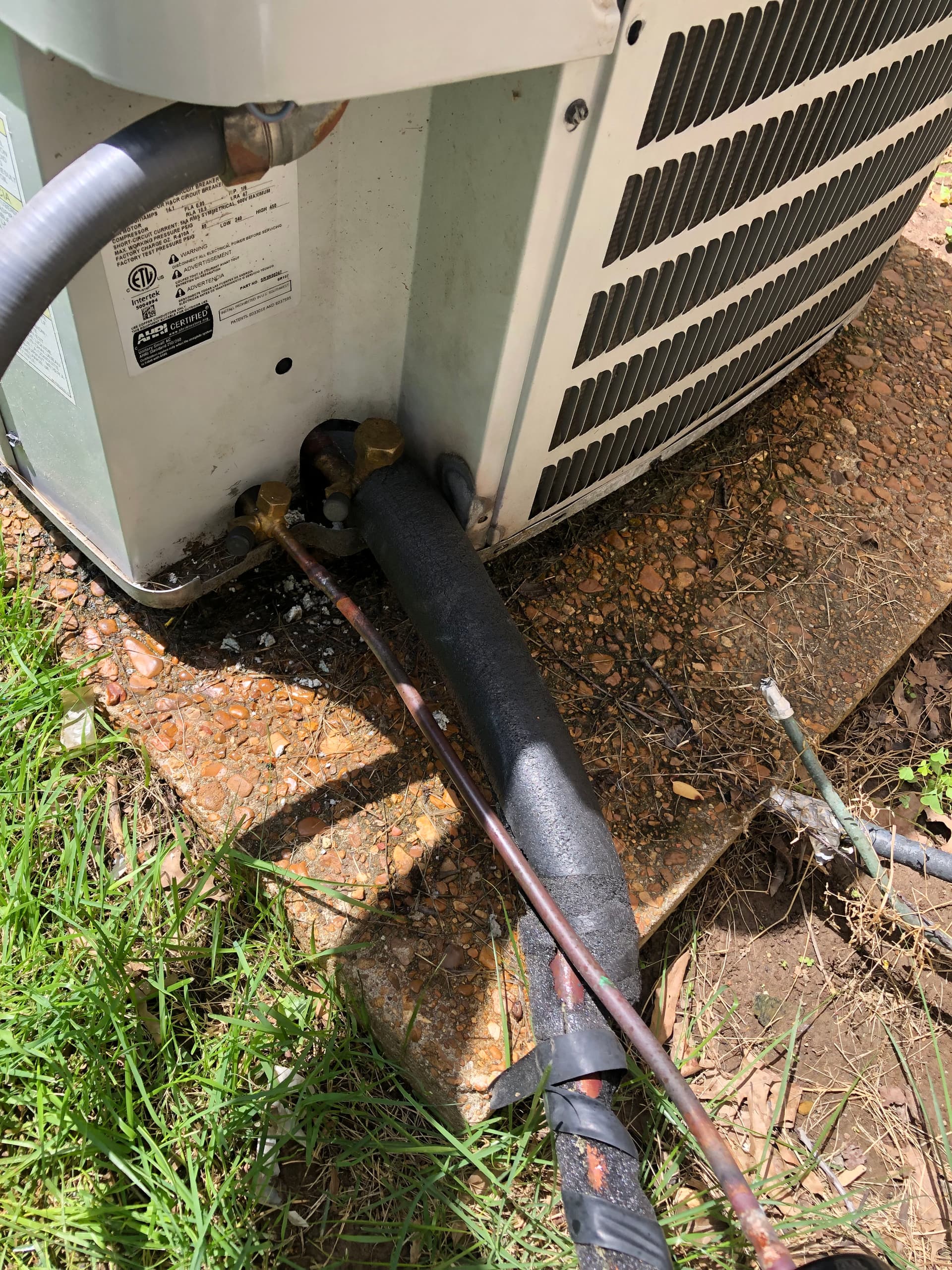 Gallery photos for AC Refrigerant Leak Tracked Down and Repaired: Image #1