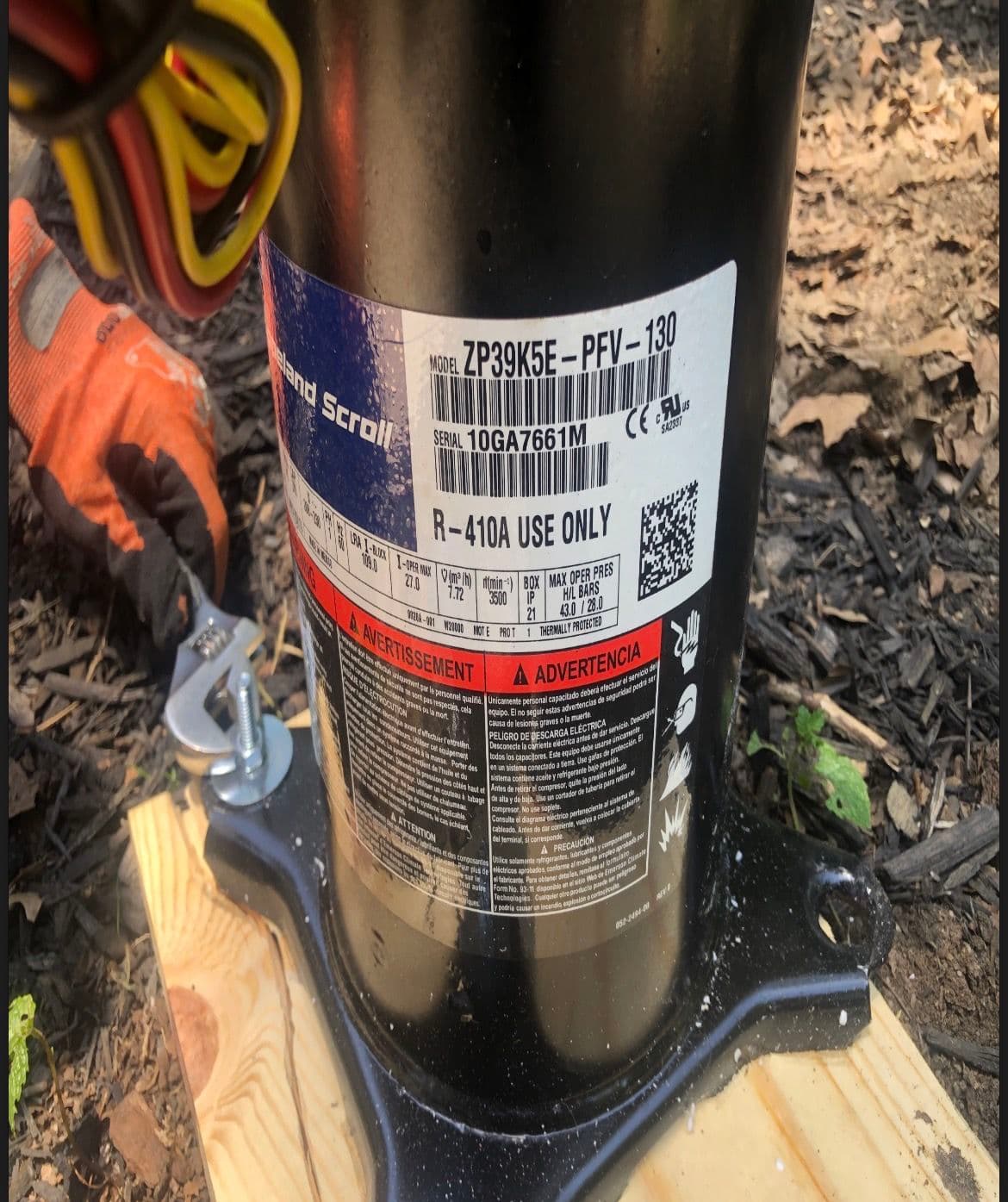 Gallery photos for AC Compressor Replacement Gets the Cold Air Flowing Again: Image #3