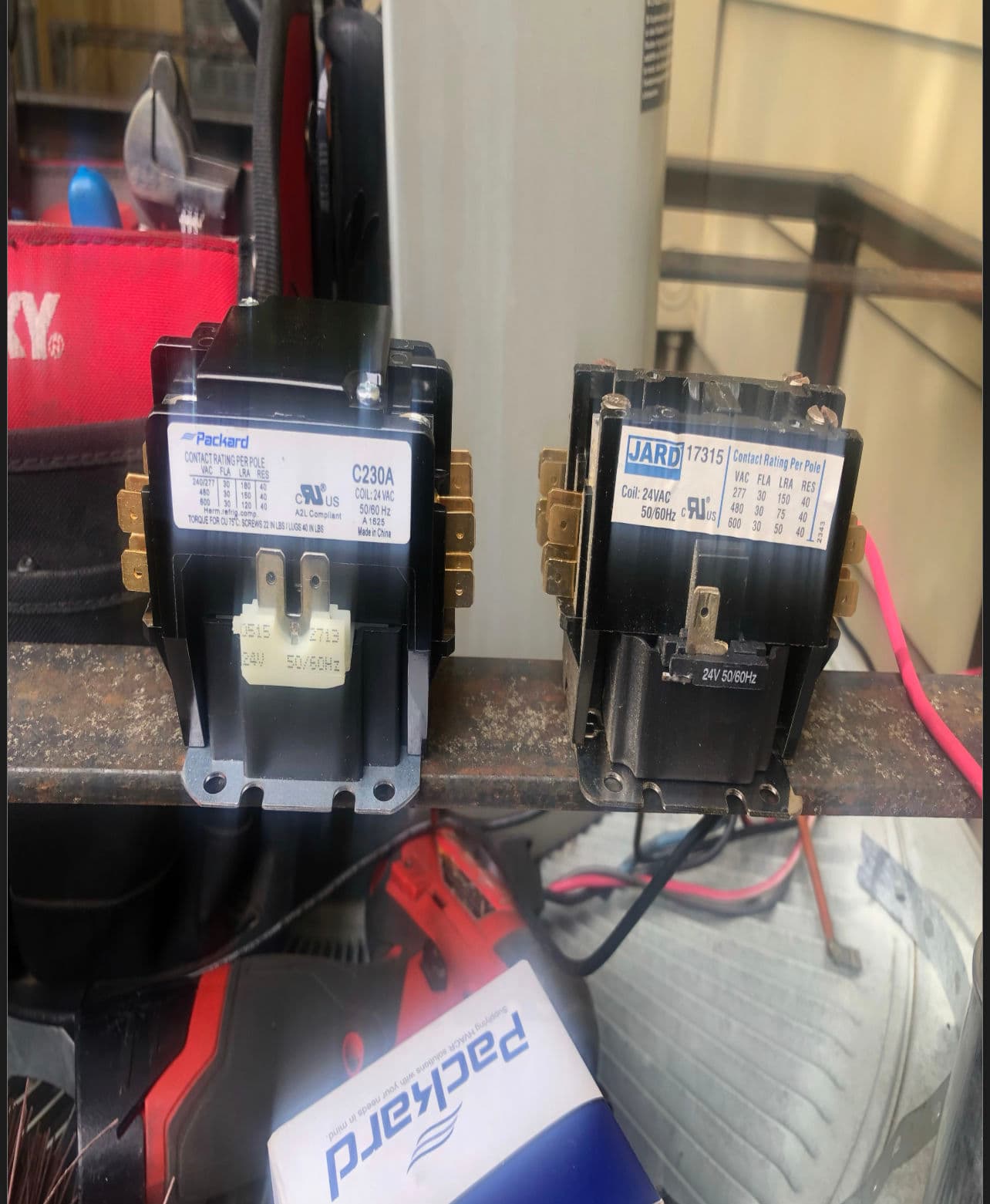 Gallery photos for Don't Ignore These AC Warning Signs - Here's Why: Image #4