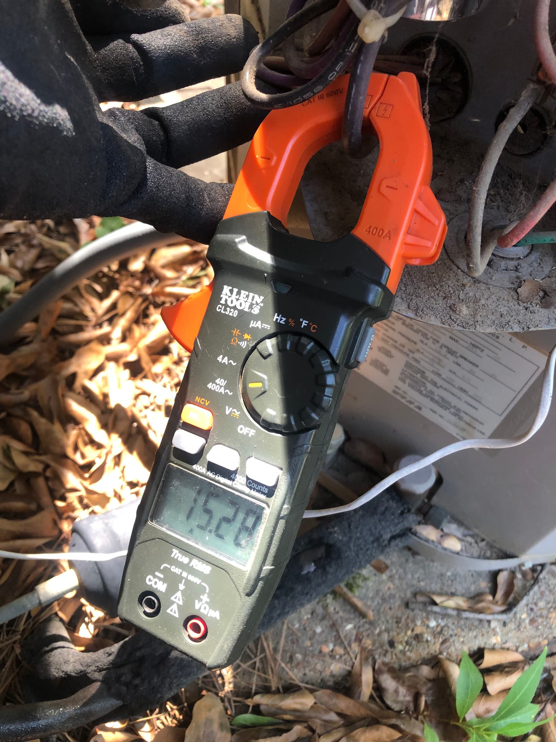 Gallery photos for AC Not Cooling? Here's How We Actually Find the Problem: Image #3
