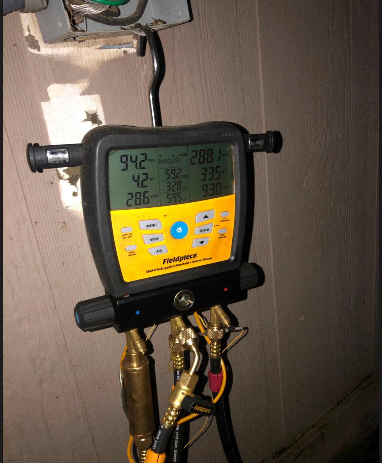 Gallery photos for Dirty Coil and Refrigerant Leak Robbing Your AC of Cooling Power: Image #2