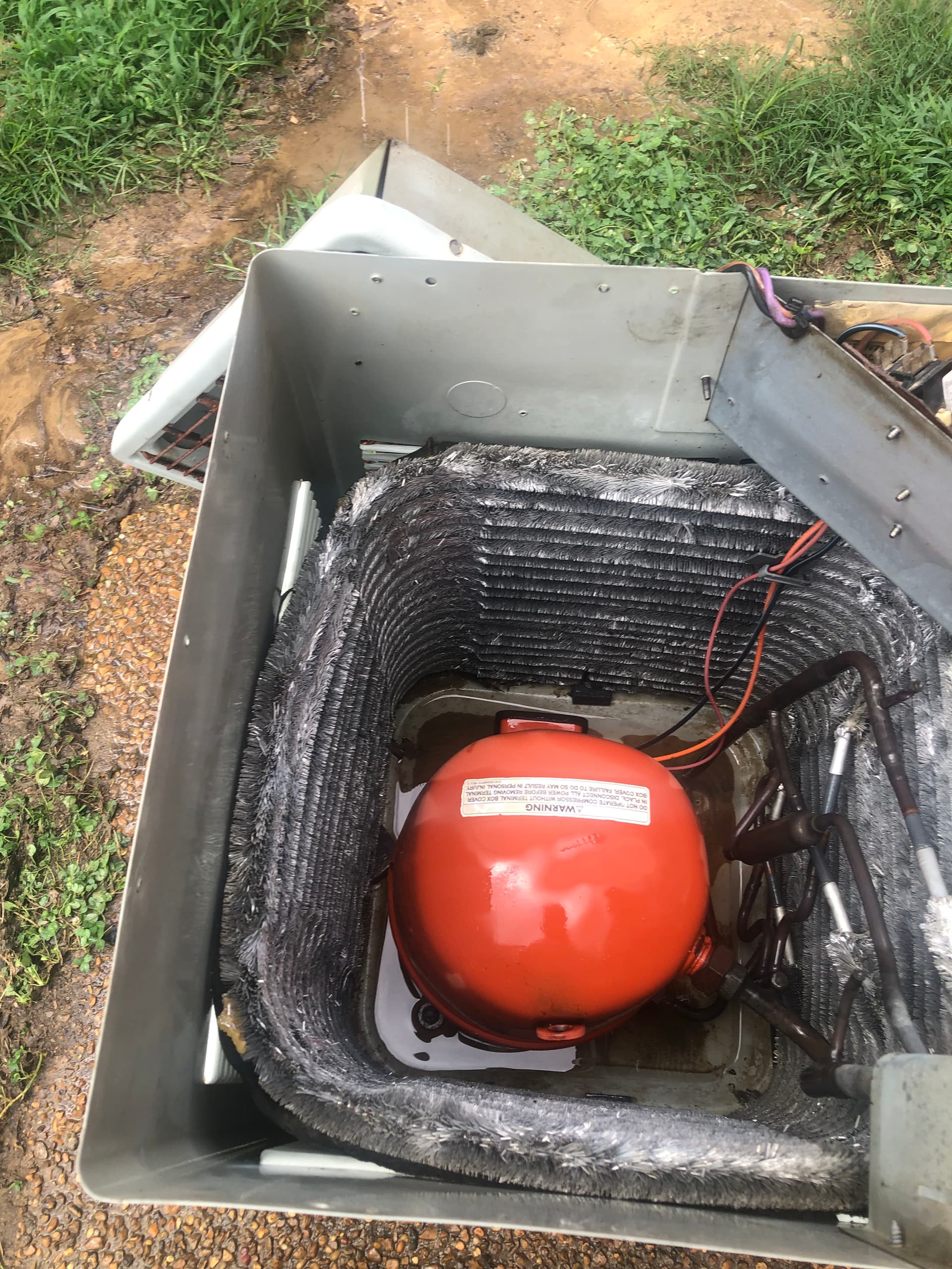 Gallery photos for Condenser Coil Cleaning and Capacitor Replacement on a Trane Unit: Image #1