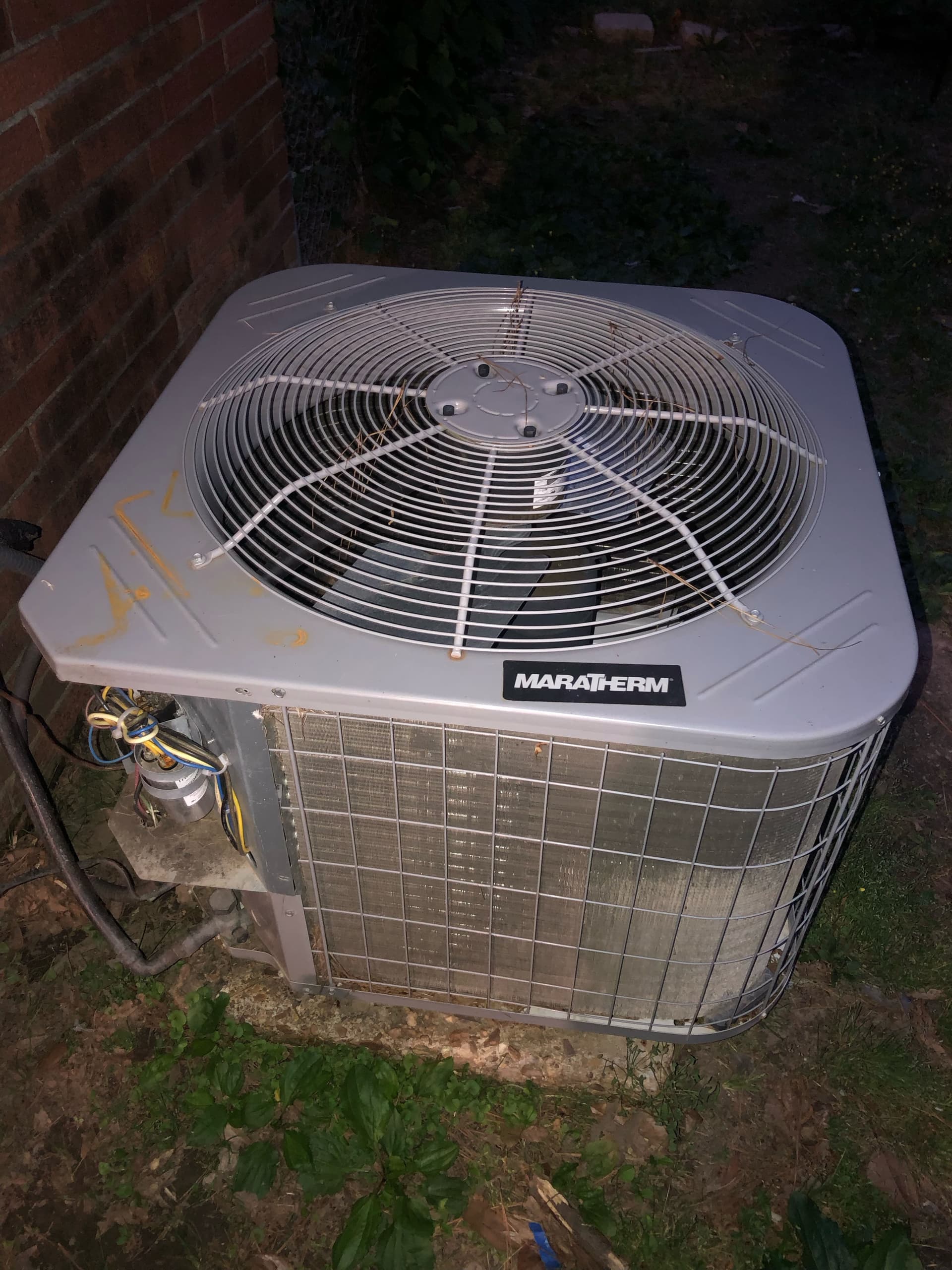 Gallery photos for ECM Blower Motor Replacement Gets This AC System Moving Air Again: Image #6