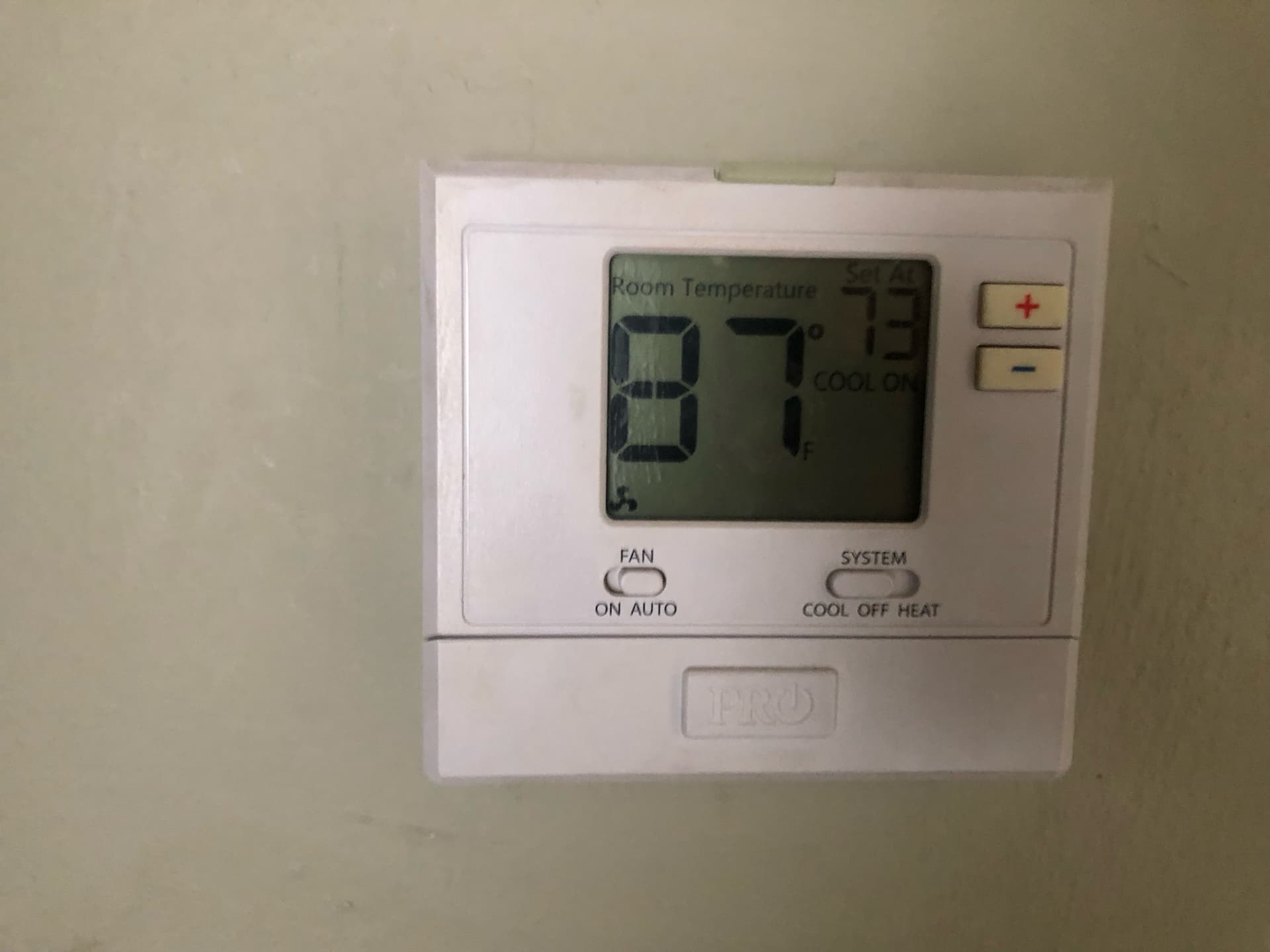 Gallery photos for A Blown Low-Voltage Fuse Killed This Thermostat - Here's the Fix: Image #2