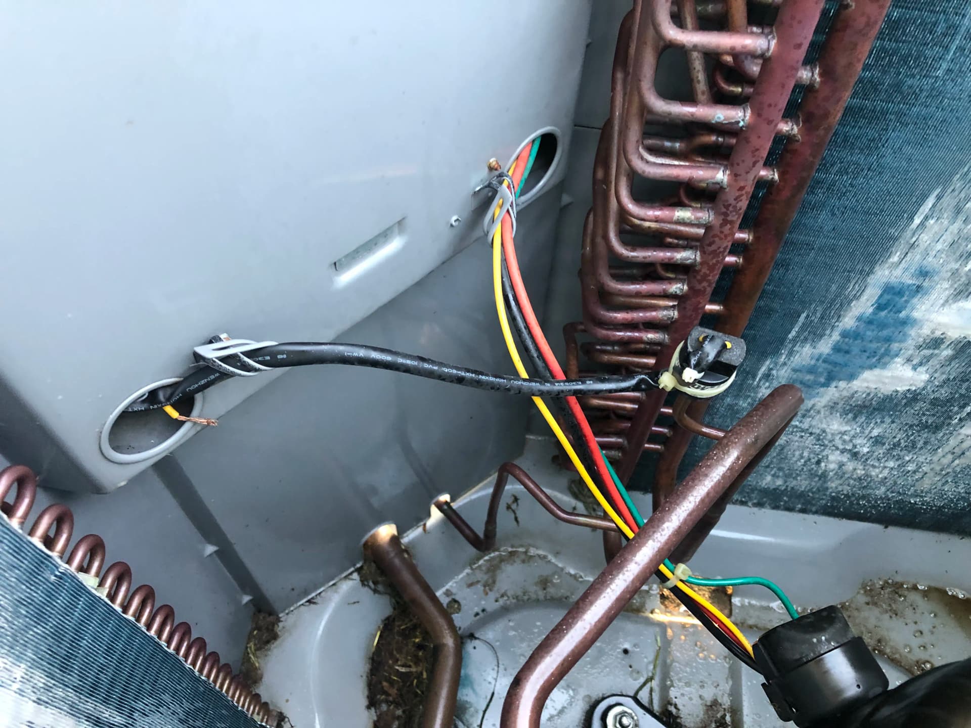 Gallery photos for Bad High Pressure Switch Replaced and Condenser Coil Cleaned: Image #1