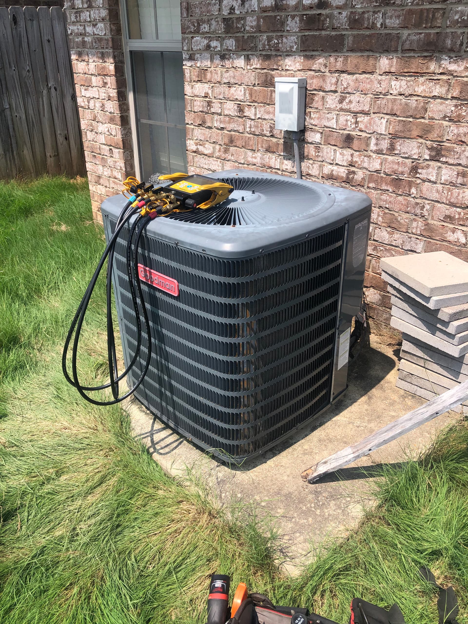 Dual Capacitor Replacement and Refrigerant Recharge Gets AC Cooling Again image