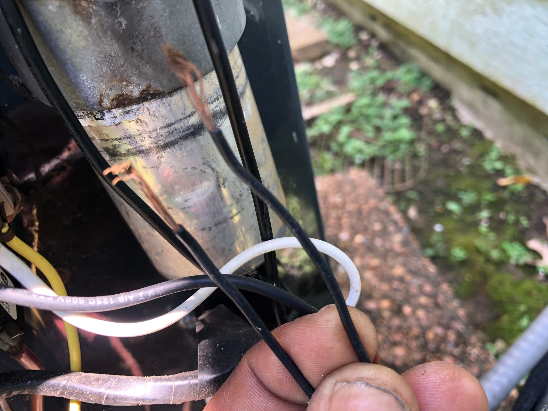 Low Voltage Wiring Repair That Brought an AC Back to Life image