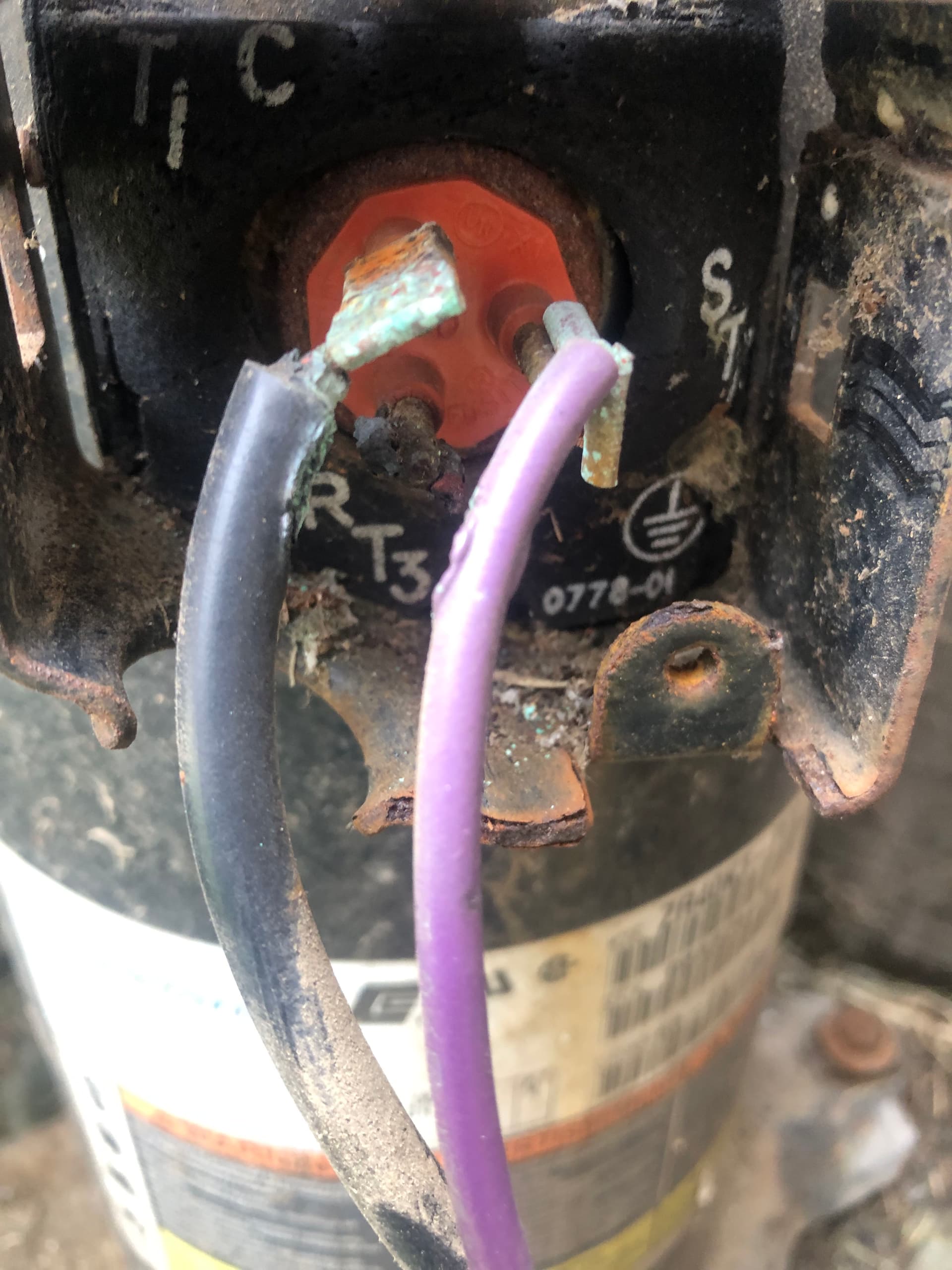 When Your AC Stops Cooling, the Problem Might Be Smaller Than You Think image